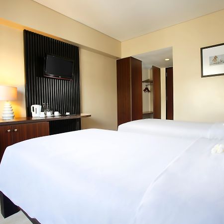 Hotel Santika Kuta Kuta Lombok Pokoj fotografie