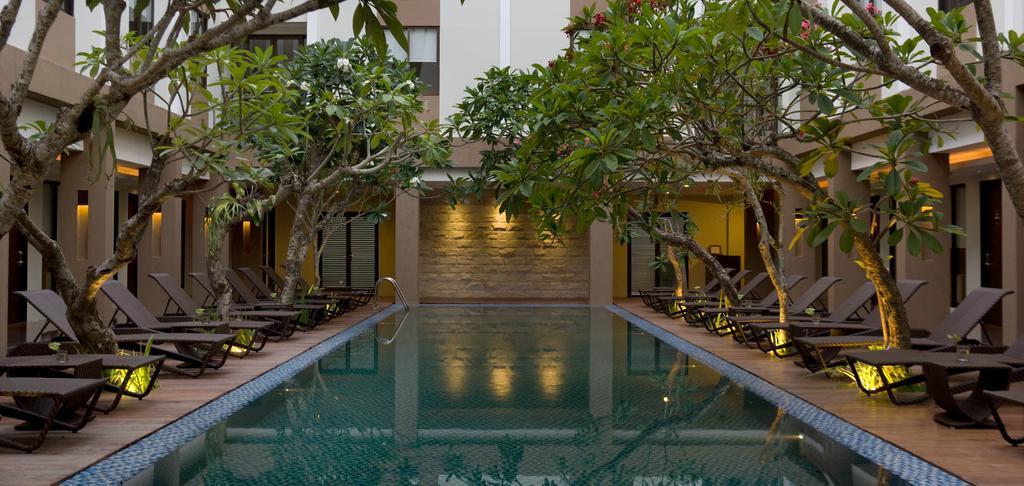 Hotel Santika Kuta Kuta Lombok Exteriér fotografie